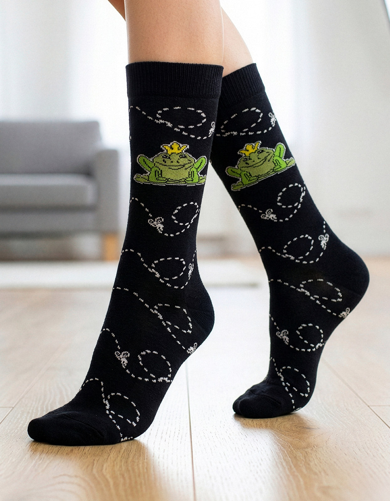 Meia Divertida Estampada Oddo Cano Longo Preta Sapo Cururu