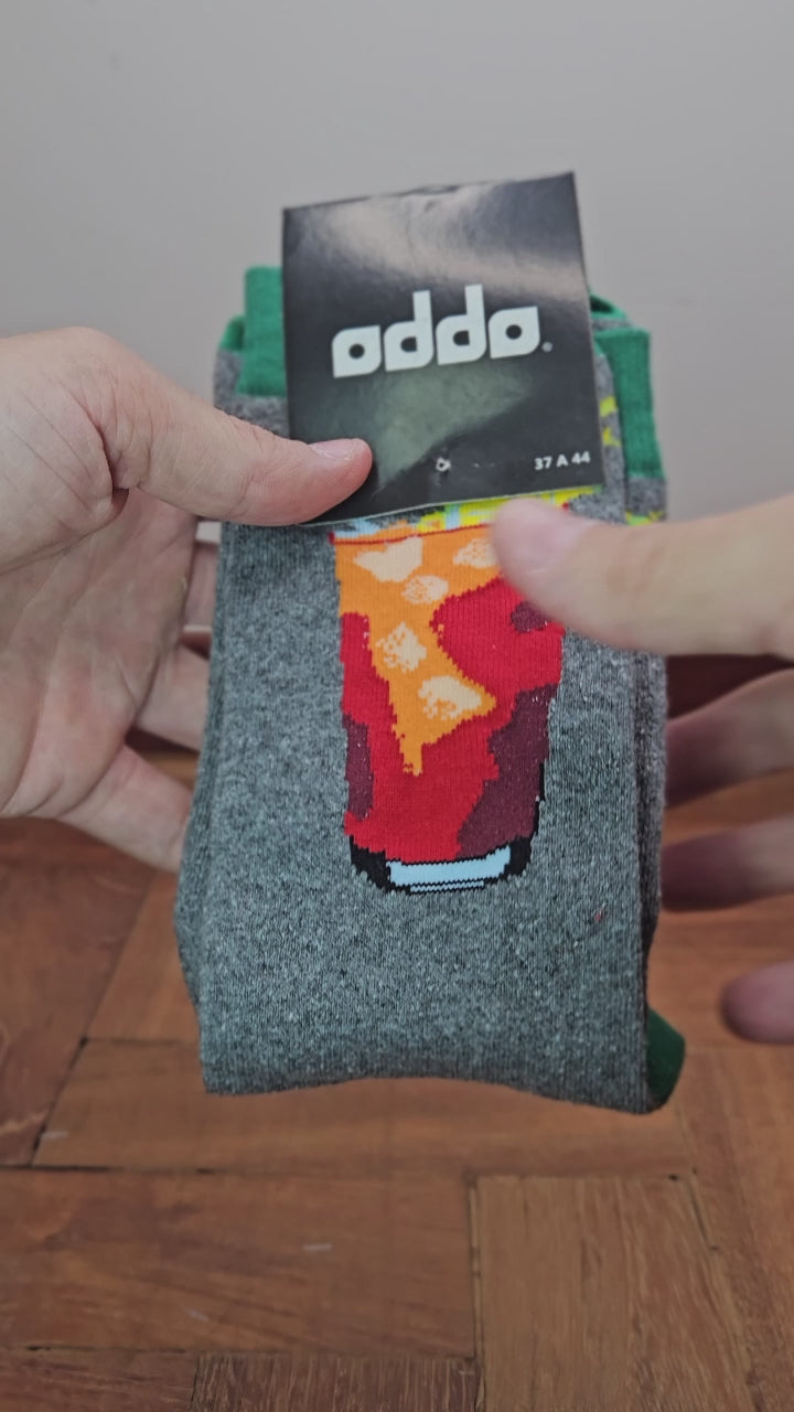 Meia Divertida Estampada Oddo Cano Longo Cinza Drink